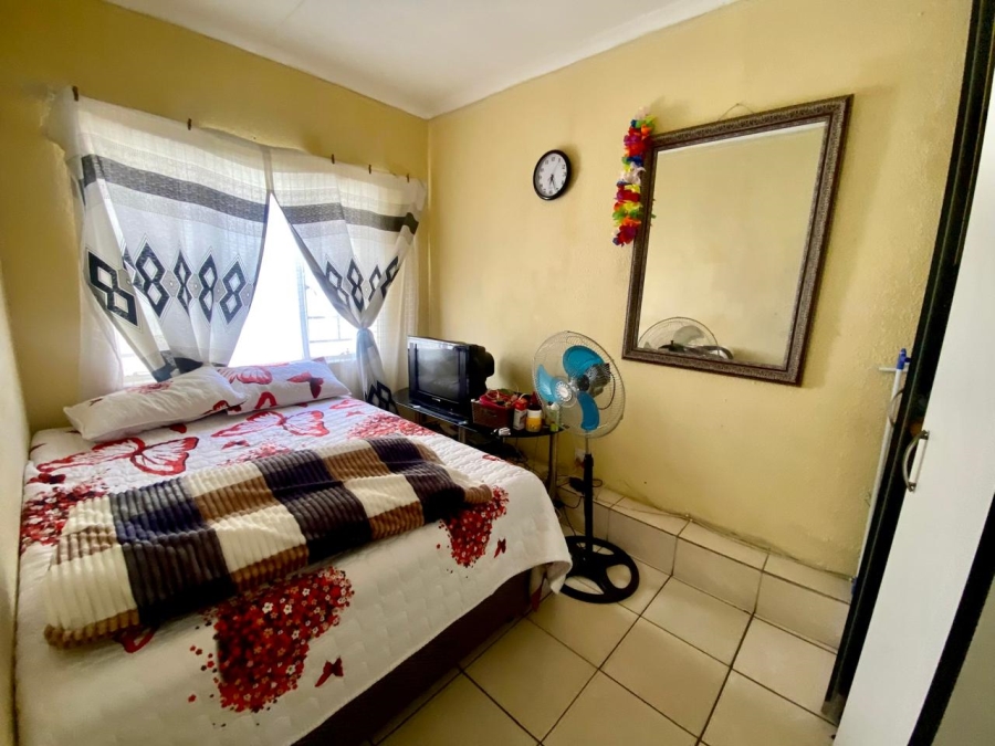 2 Bedroom Property for Sale in Rustenburg Central North West